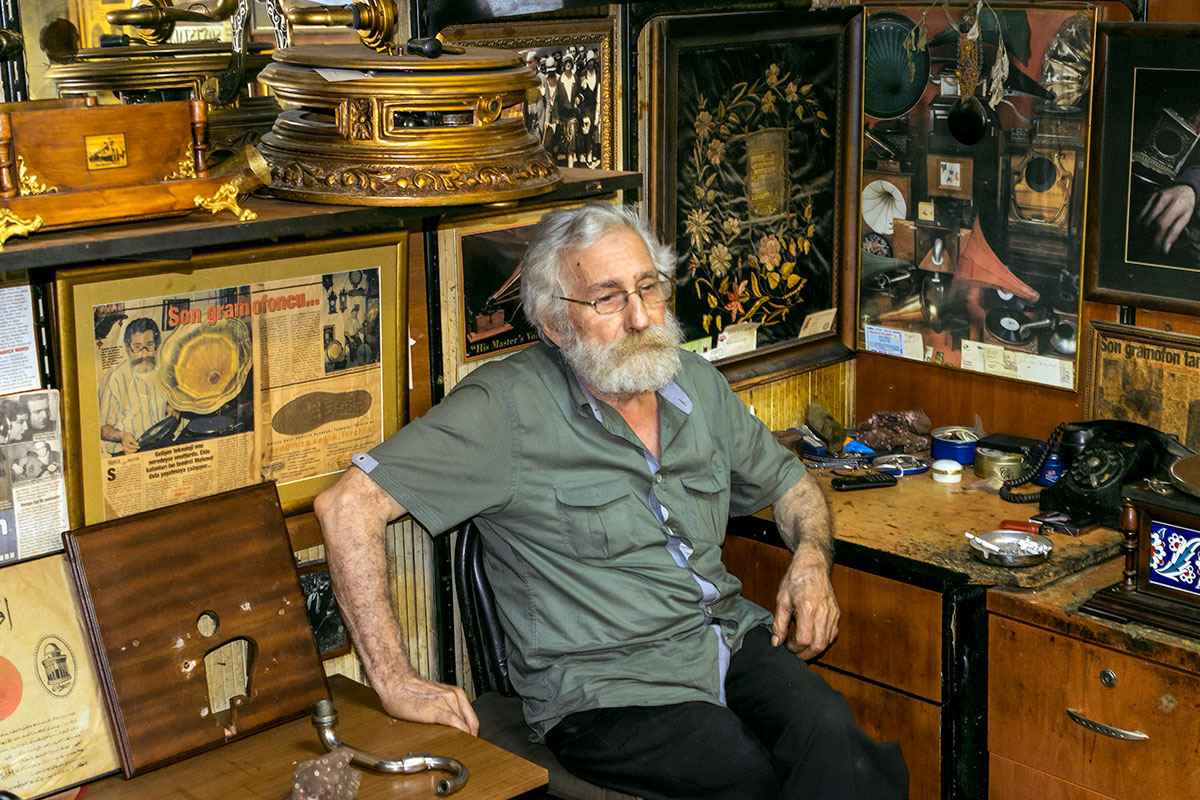 Mehmet Öztekin, Papa Gramophone, Istanbul